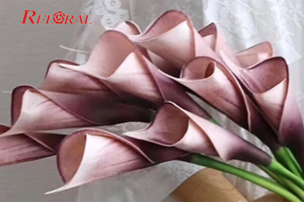 Clear Texture Petal Calla Bud Artificial Flower Bridal Bouquet
